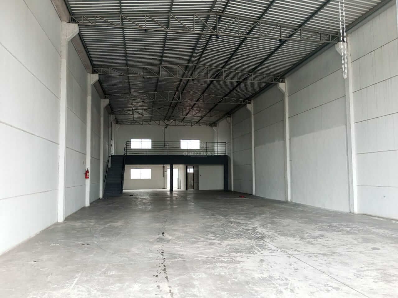 PRÉDIO COMERCIAL FRAGATA