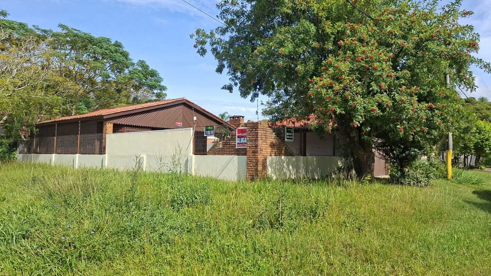 CHALÉ LARANJAL – mobiliado