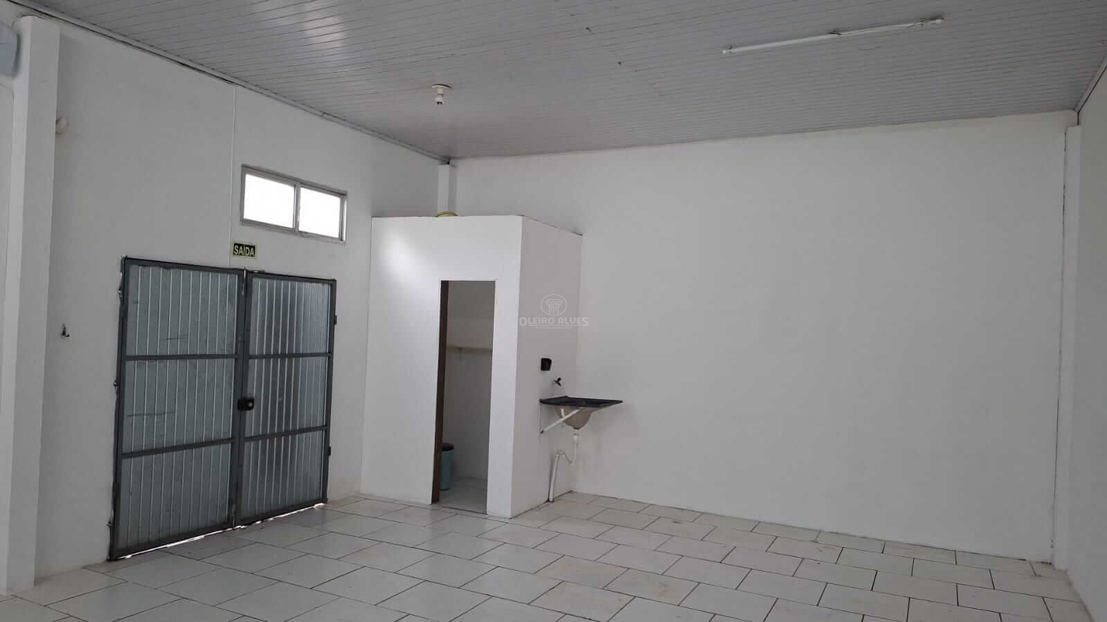 PRÉDIO COMERCIAL AV CIDADE DE LISBOA